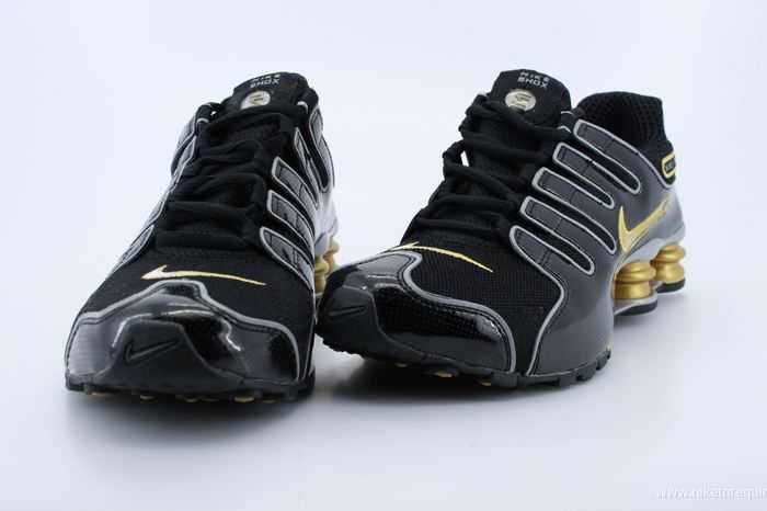 dore et noir Nike Shox NZ (3)